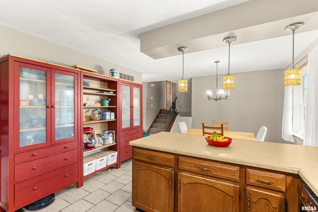 4922 PFEIFFER Road, Bartonville, IL 61607