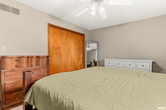 4922 PFEIFFER Road, Bartonville, IL 61607