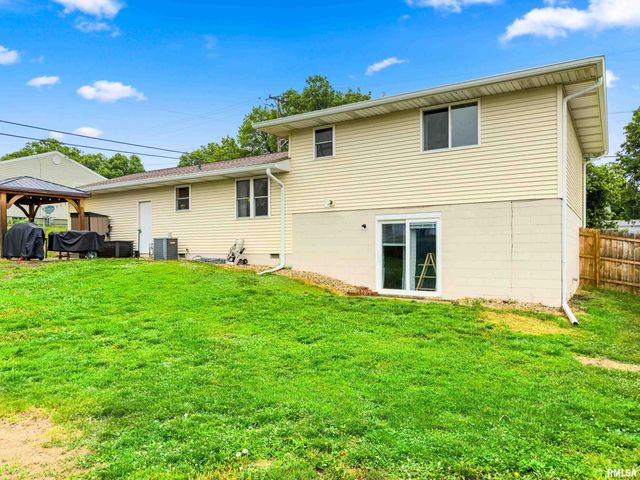 4922 PFEIFFER Road, Bartonville, IL 61607