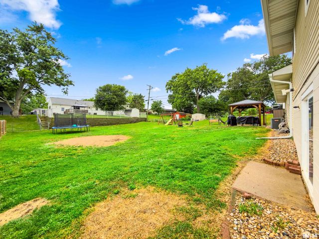 4922 PFEIFFER Road, Bartonville, IL 61607