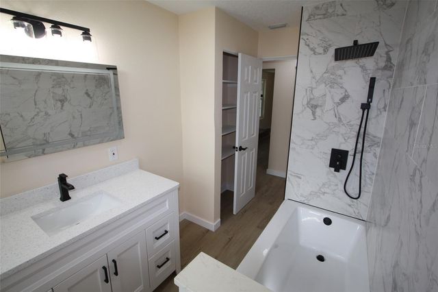 1926 PINE TREE DRIVE, Edgewater, FL 32141