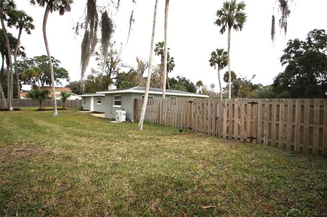 1926 PINE TREE DRIVE, Edgewater, FL 32141