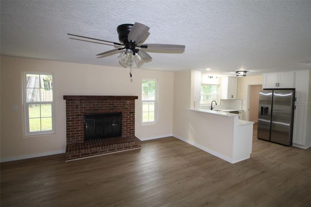 1926 PINE TREE DRIVE, Edgewater, FL 32141