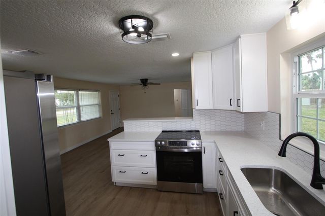 1926 PINE TREE DRIVE, Edgewater, FL 32141