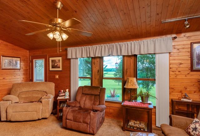 N1531 COUNTY ROAD B, Coloma, WI 54930