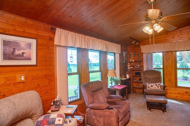 N1531 COUNTY ROAD B, Coloma, WI 54930