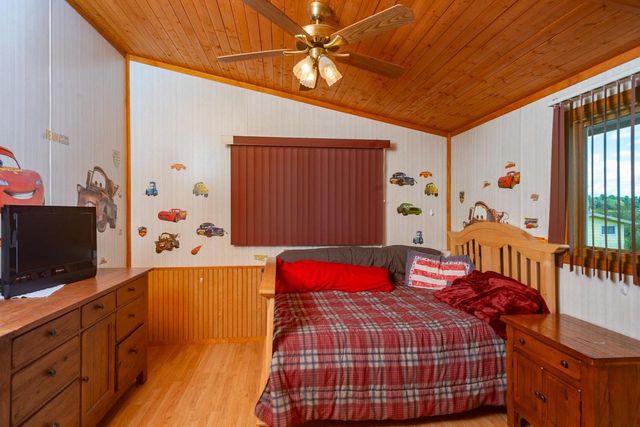 N1531 COUNTY ROAD B, Coloma, WI 54930