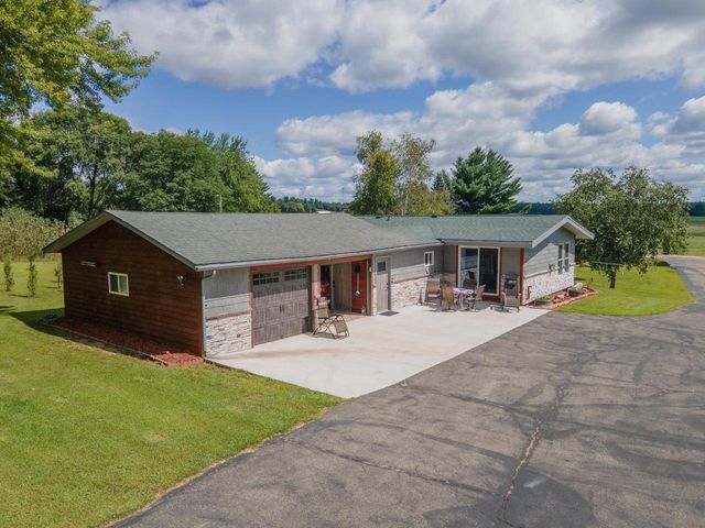 N1531 COUNTY ROAD B, Coloma, WI 54930