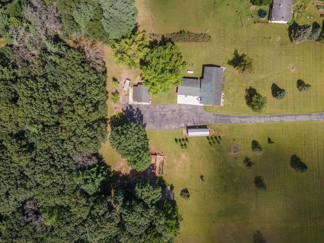 N1531 COUNTY ROAD B, Coloma, WI 54930