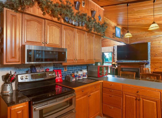 N1531 COUNTY ROAD B, Coloma, WI 54930