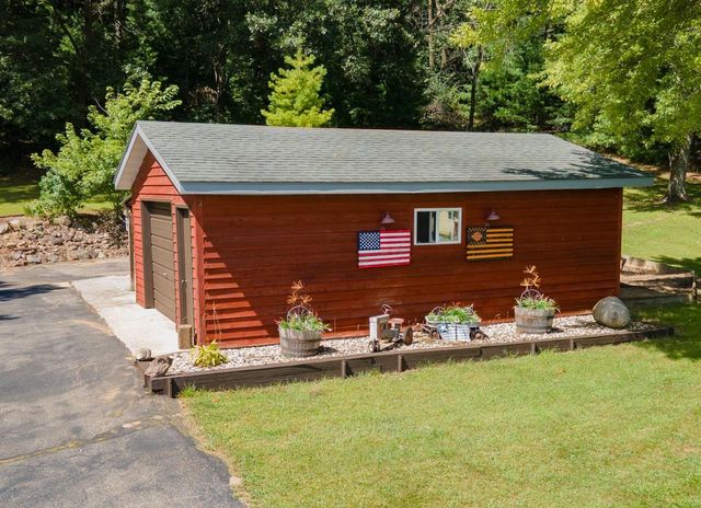 N1531 COUNTY ROAD B, Coloma, WI 54930