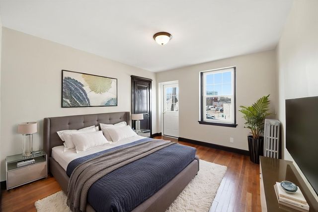 41 Richardson Ave 16, Wakefield, MA 01880