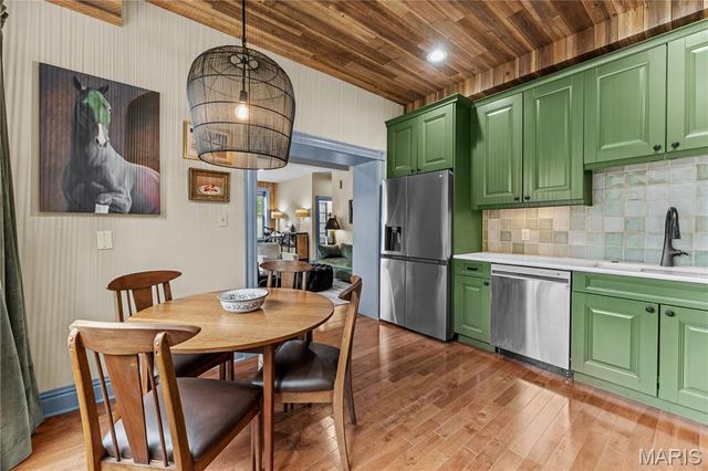 3559 Halliday Avenue 102, St Louis, MO 63118