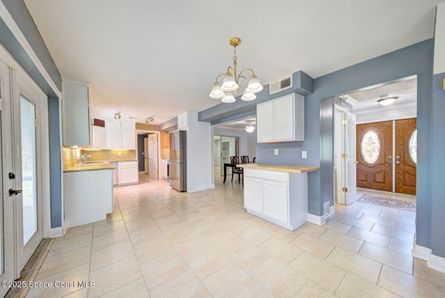 949 Brunswick Lane, Rockledge, FL 32955