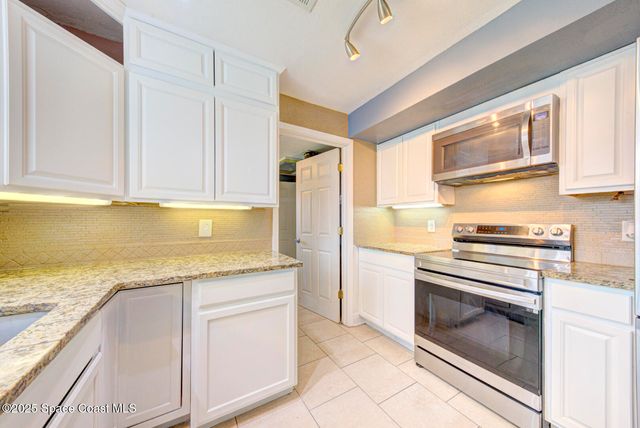 949 Brunswick Lane, Rockledge, FL 32955