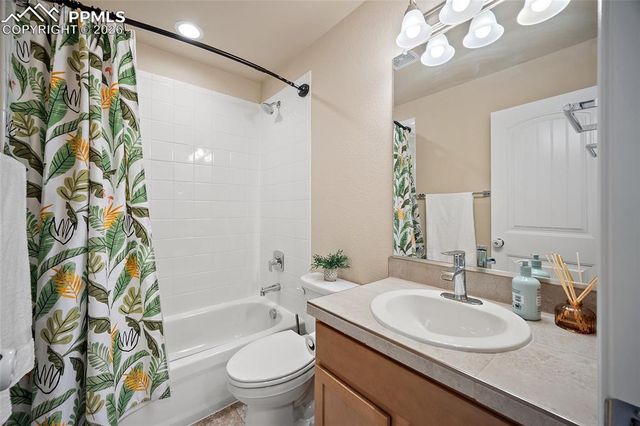 9735 Feathergrass Drive, Colorado Springs, CO 80927