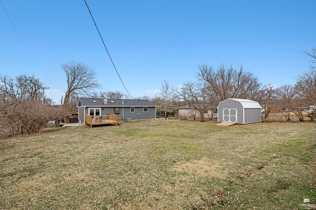 2017 Blue Hills Road, Manhattan, KS 66502