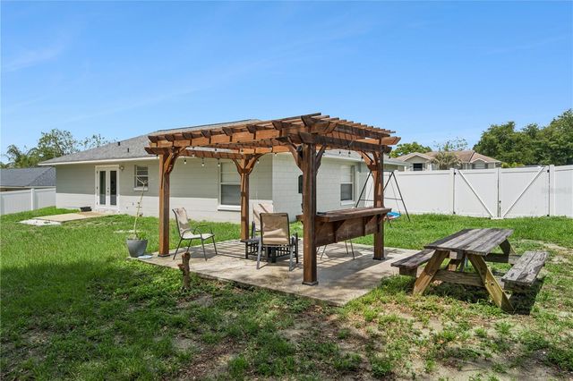 808 ORANGE BROOK DRIVE, Minneola, FL 34715