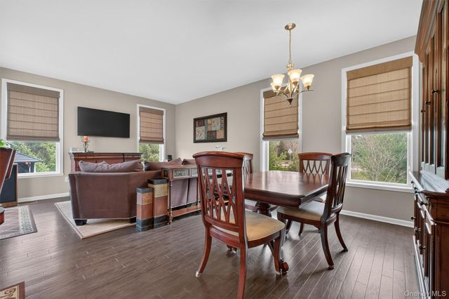 25 Hoffman Road, Hopewell Junction, NY 12533