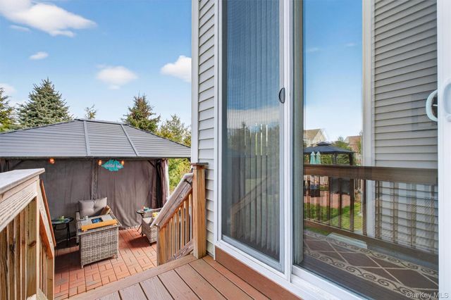 25 Hoffman Road, Hopewell Junction, NY 12533