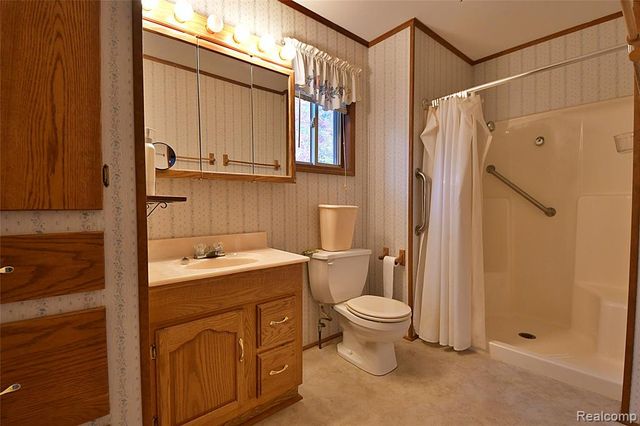 7429 Artesia Beach Road, Saint Helen, MI 48656