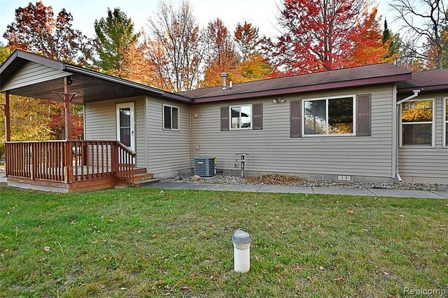 7429 Artesia Beach Road, Saint Helen, MI 48656