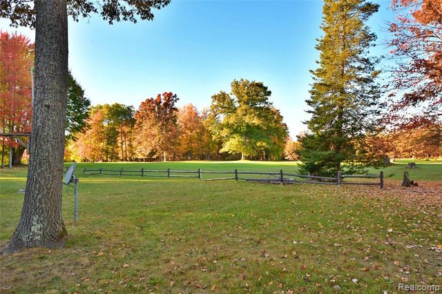 7429 Artesia Beach Road, Saint Helen, MI 48656