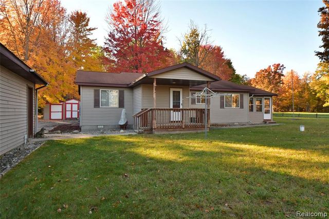 7429 Artesia Beach Road, Saint Helen, MI 48656