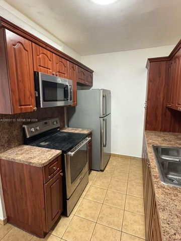 4035 SW 11th St, Miami, FL 33134
