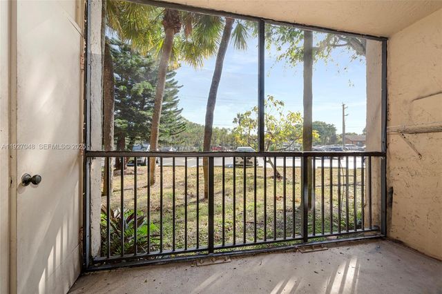 14421 N Kendall Dr 101M, Miami, FL 33186