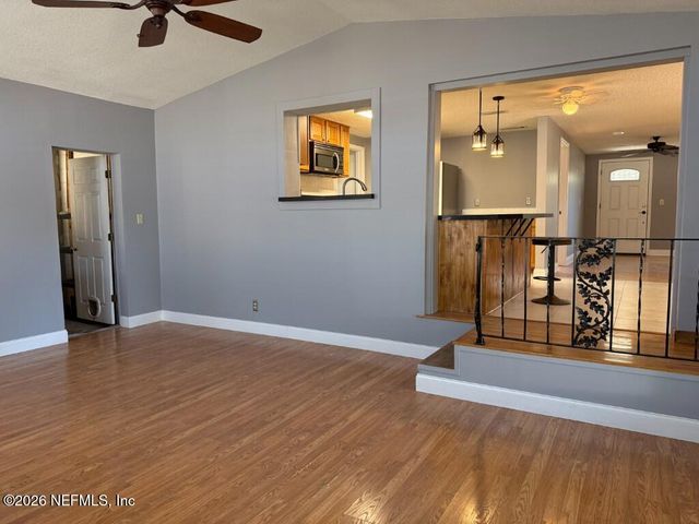 360 CANIS Drive W, Orange Park, FL 32073