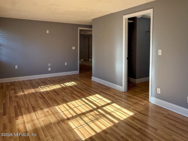 360 CANIS Drive W, Orange Park, FL 32073