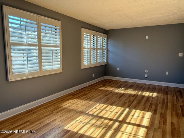 360 CANIS Drive W, Orange Park, FL 32073