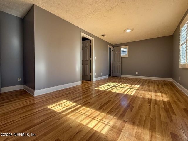 360 CANIS Drive W, Orange Park, FL 32073