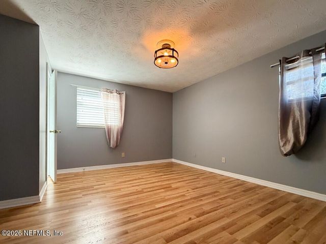 360 CANIS Drive W, Orange Park, FL 32073