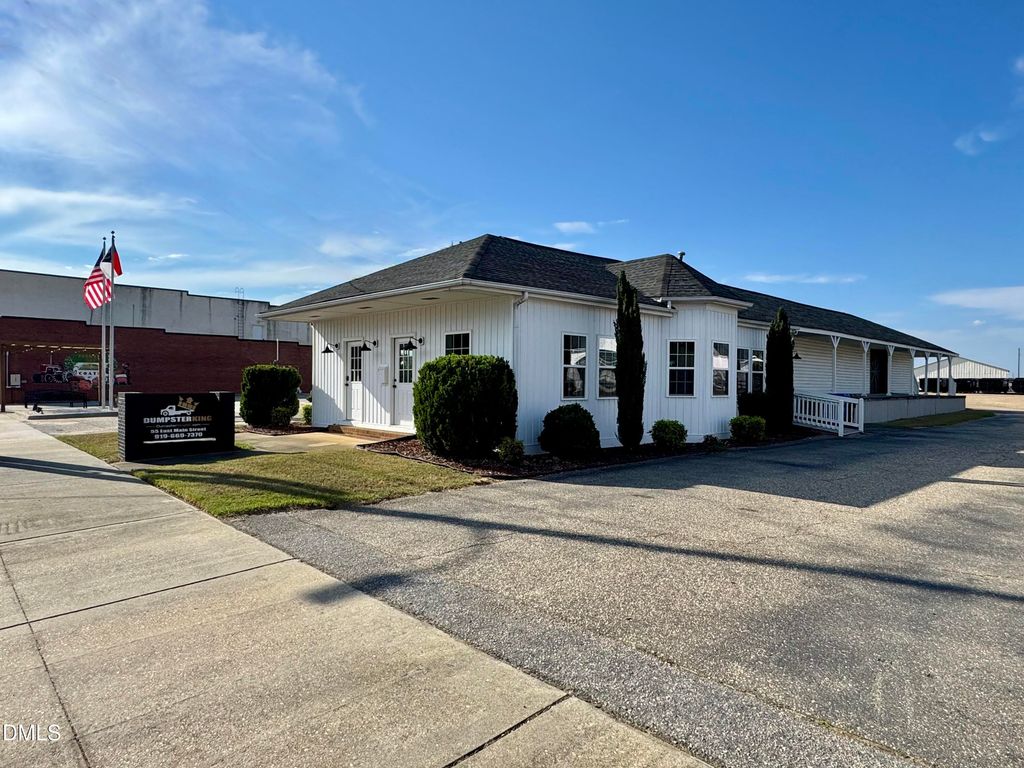 55 E Main Street, Coats, NC 27521