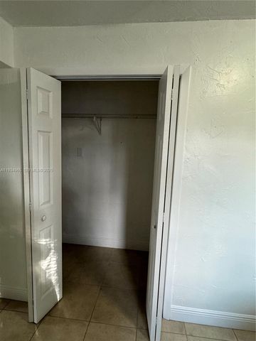 3300 NW 209th Ter B, Miami Gardens, FL 33056