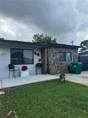 3300 NW 209th Ter B, Miami Gardens, FL 33056