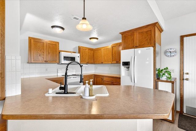 4620 E Orchard Rd, Spokane, WA 99217
