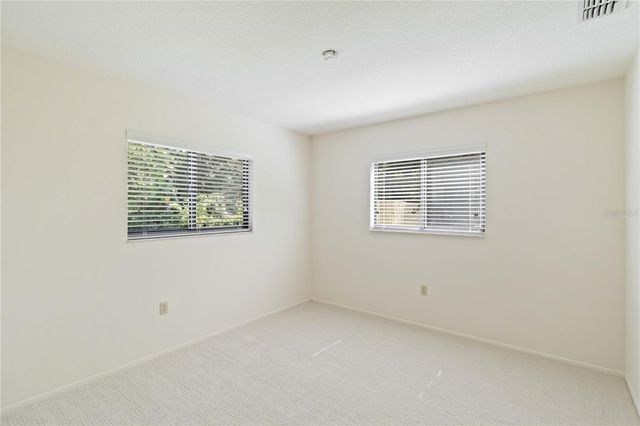 5206 WOODLAWN CIRCLE E, Palmetto, FL 34221