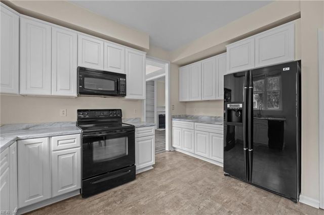 1300 Arce CT, Chesapeake, VA 23322