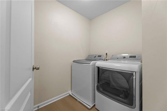 1300 Arce CT, Chesapeake, VA 23322