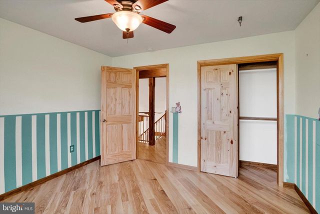 1694 SPRING VALLEY RD, Bethlehem, PA 18015