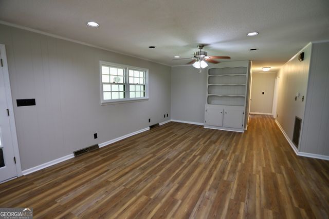 145 Scoggins Trail, Summerville, GA 30747