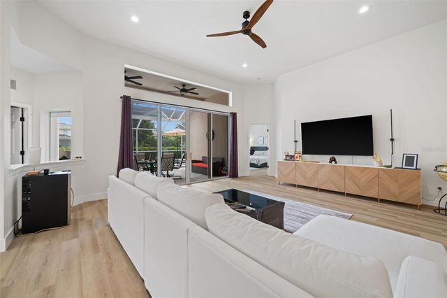1595 PINYON PINE DRIVE, Sarasota, FL 34240