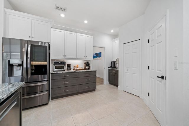 1595 PINYON PINE DRIVE, Sarasota, FL 34240