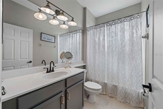 1595 PINYON PINE DRIVE, Sarasota, FL 34240