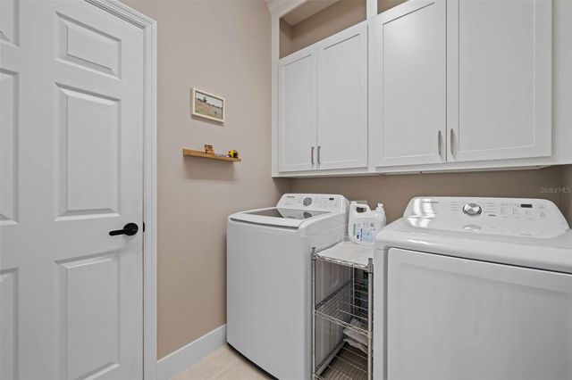 1595 PINYON PINE DRIVE, Sarasota, FL 34240