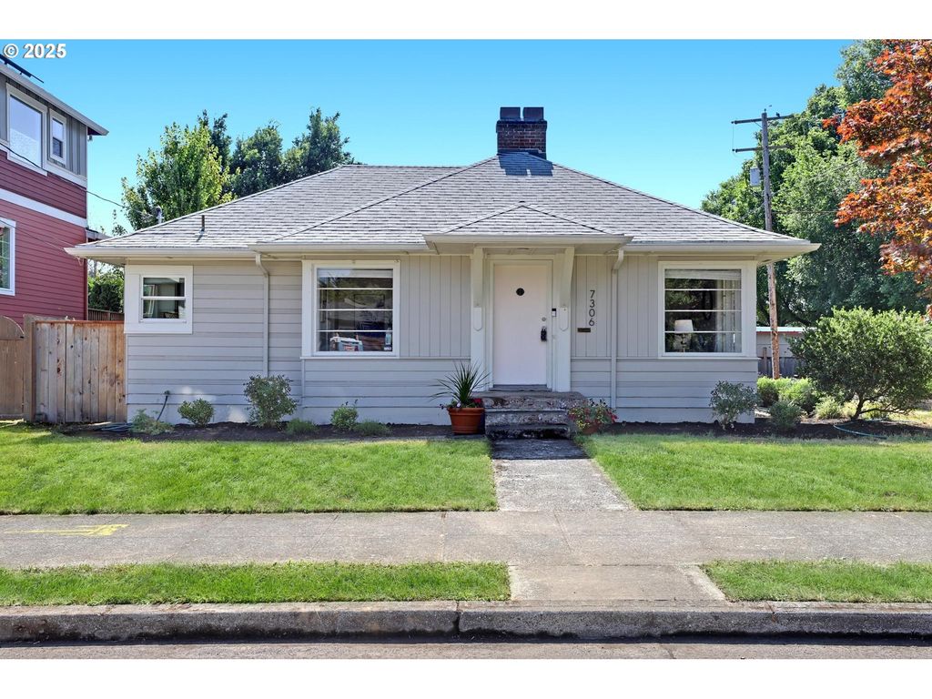 7306 N STANFORD Ave, Portland, OR 97203