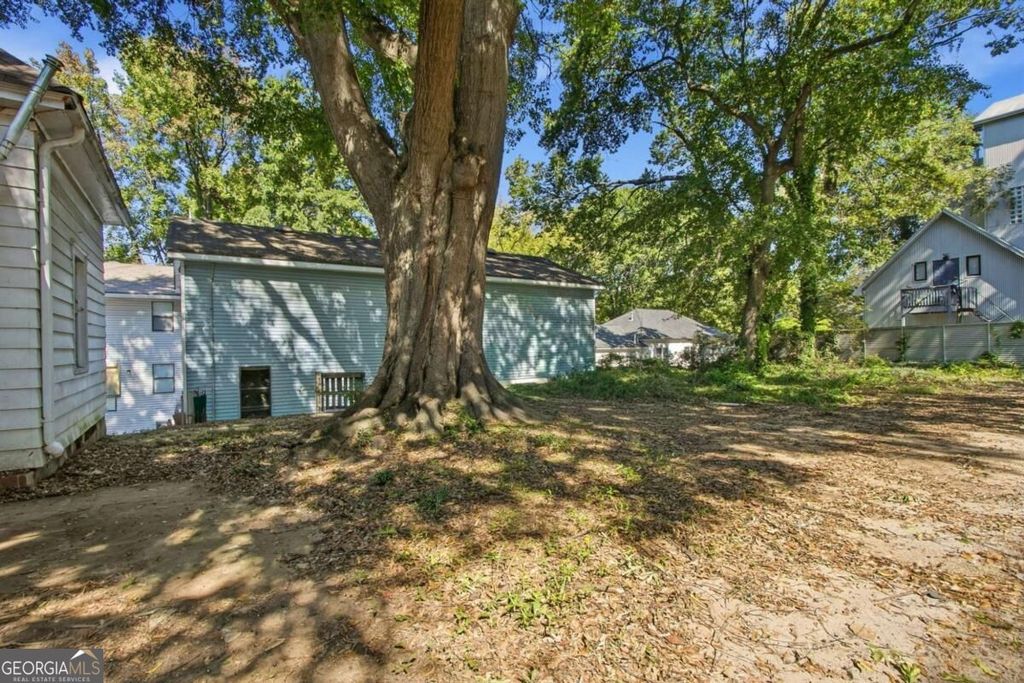 1023 Curran Street NW, Atlanta, GA 30318 — photo 4